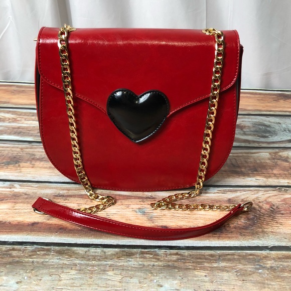 Pink Haley Handbags - 🎉HP🎉NEW Pink Haley Heart Shoulder Purse